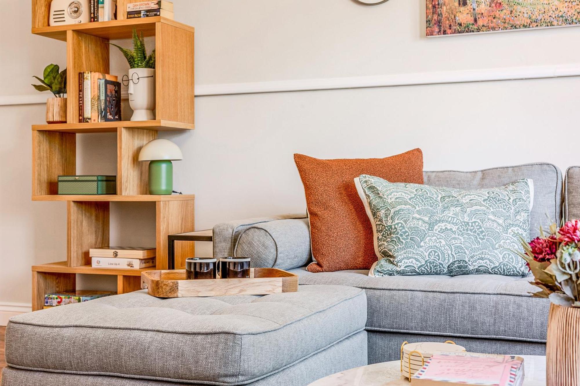Stylish 2br Flat With Terrace In North Kensington *